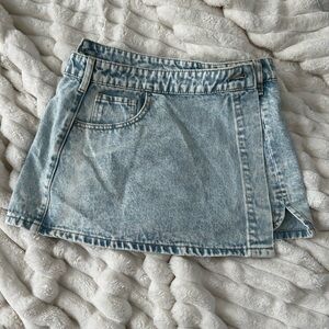 SHEIN Light Blue Denim Mini Skirt